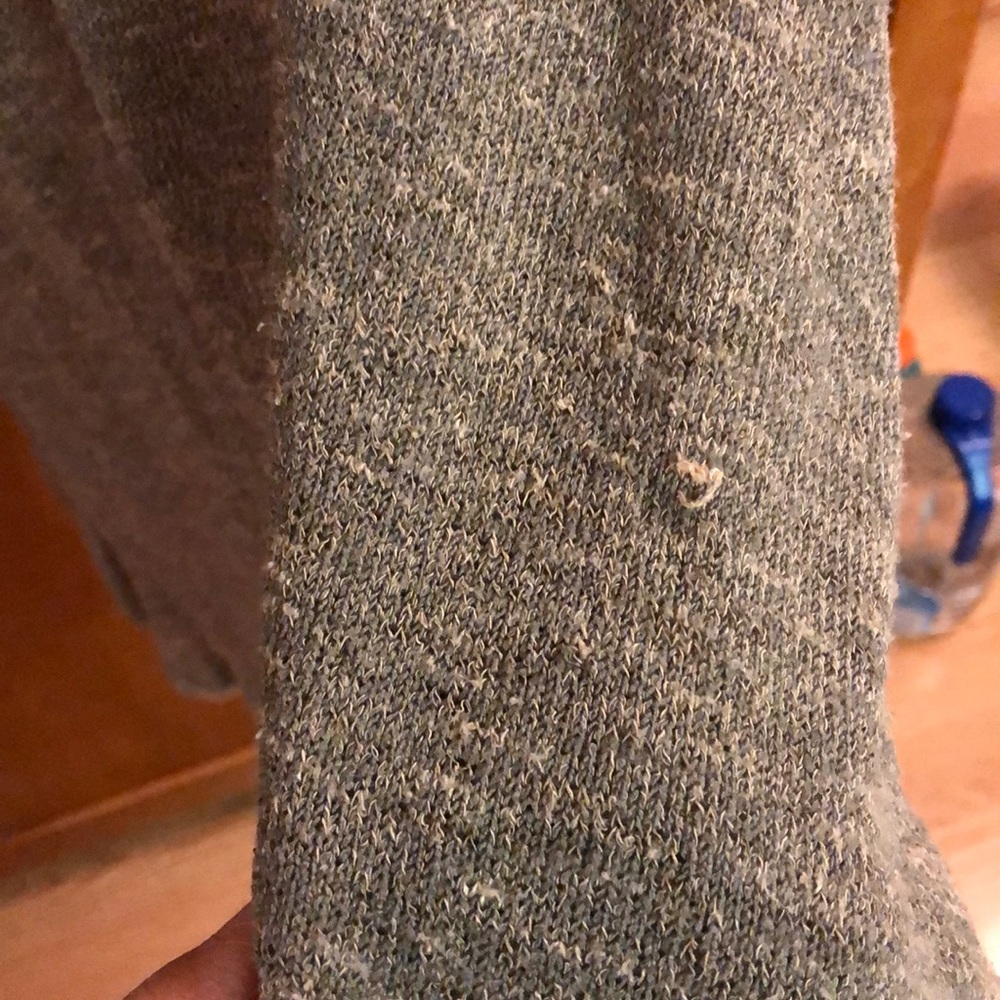 Sweater - Picture 4 of 4